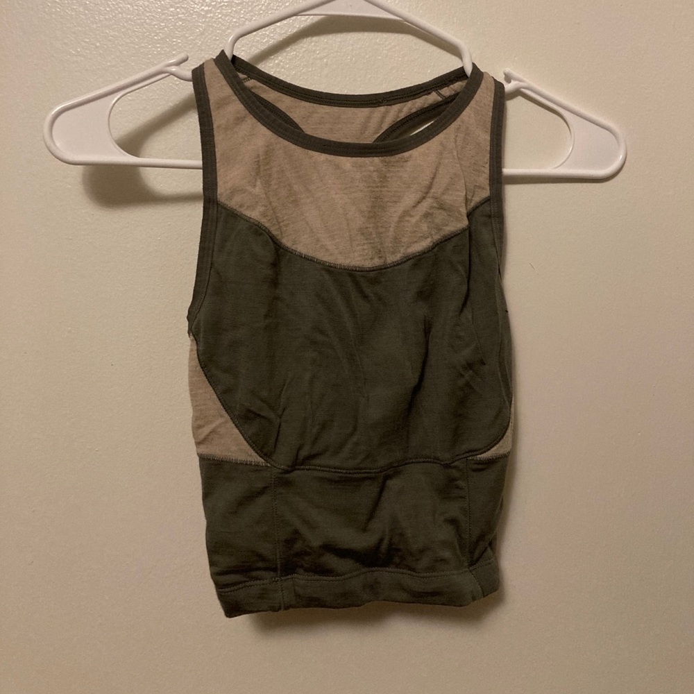 Icebreaker merino wool sports bra/crop top